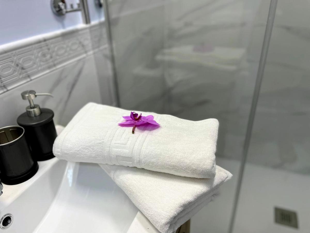 Casa Soho Y Alex Apartman Estepona Kültér fotó